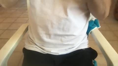 Snapshot of tomascausa chatting on March 2026 09:20:01 PM Hola online show from March 2026 09:20:01 PM