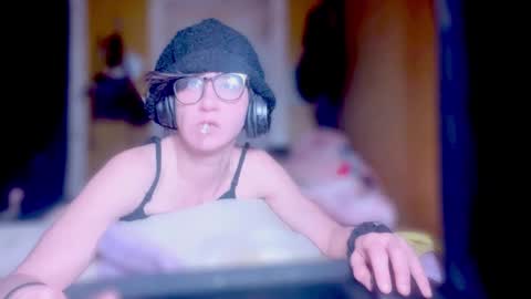 Snapshot of tomboy_titties chatting on January 2025 10:08:01 AM tomboy_titties online show from January 2025 10:08:01 AM