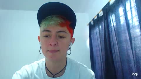 Snapshot of tomboyblue chatting on December 2024 06:44:01 PM Blue online show from December 2024 06:44:01 PM