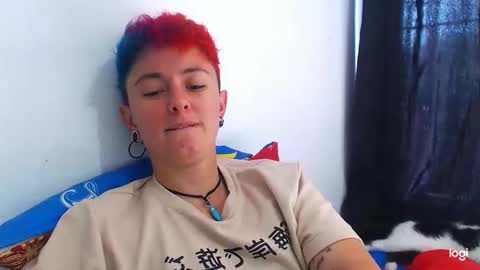 Snapshot of tomboyblue chatting on December 2024 07:19:02 PM Blue online show from December 2024 07:19:02 PM