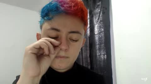 Snapshot of tomboyblue chatting on December 2024 05:59:02 PM Blue online show from December 2024 05:59:02 PM