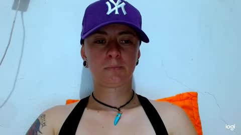 Snapshot of tomboyblue chatting on January 2025 10:11:01 AM Blue online show from January 2025 10:11:01 AM