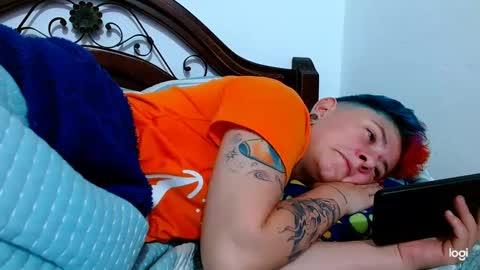 Snapshot of tomboyblue chatting on January 2025 04:50:01 AM Blue online show from January 2025 04:50:01 AM
