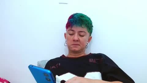 Blue online show from November 2025 03:18:02 PM