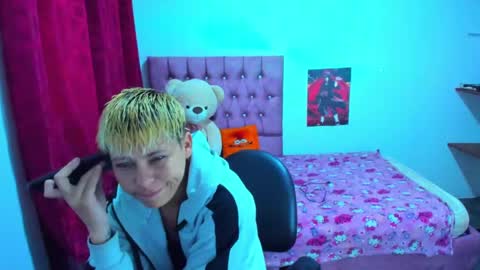 Snapshot of tomboygirl69 chatting on January 2025 05:47:02 PM tomboygirl69 online show from January 2025 05:47:02 PM