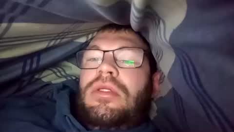 Snapshot of tomlaw1991 chatting on December 2025 09:03:01 AM tomlaw1991 online show from December 2025 09:03:01 AM