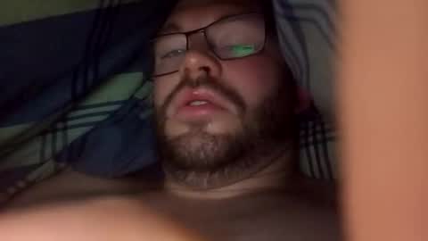 Snapshot of tomlaw1991 chatting on December 2025 06:33:01 AM tomlaw1991 online show from December 2025 06:33:01 AM