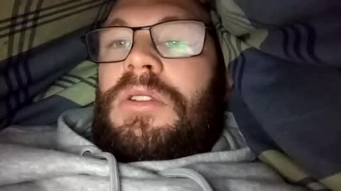 Snapshot of tomlaw1991 chatting on February 2026 10:41:01 PM tomlaw1991 online show from February 2026 10:41:01 PM