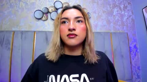   online show from November 2025 12:05:02 PM