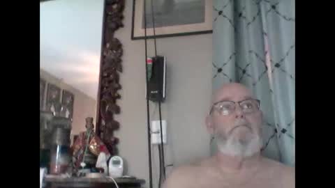 Snapshot of tommierose chatting on November 2025 12:27:01 PM Tommie online show from November 2025 12:27:01 PM