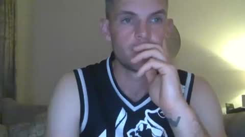 tommietommie123 online show from May 2026 09:44:01 PM