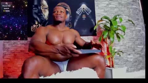 Snapshot of tommike388 chatting on December 2024 11:40:02 PM Tom Mike online show from December 2024 11:40:02 PM