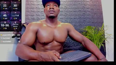 Snapshot of tommike388 chatting on February 2025 05:25:02 PM Tom Mike online show from February 2025 05:25:02 PM