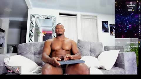Snapshot of tommike388 chatting on February 2025 06:40:01 AM Tom Mike online show from February 2025 06:40:01 AM