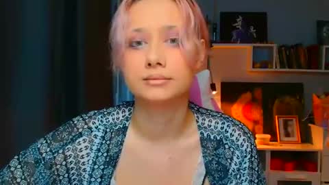 Snapshot of tommioo7 chatting on March 2025 05:55:02 AM Galadriel online show from March 2025 05:55:02 AM