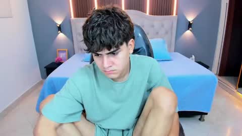 Tommy  online show from April 2026 03:53:02 AM