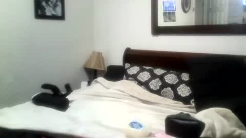 tommy44450243 online show from March 2026 02:34:02 AM