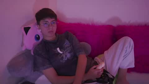 Snapshot of tommy_blue1 chatting on June 2026 02:23:01 PM Blue online show from June 2026 02:23:01 PM
