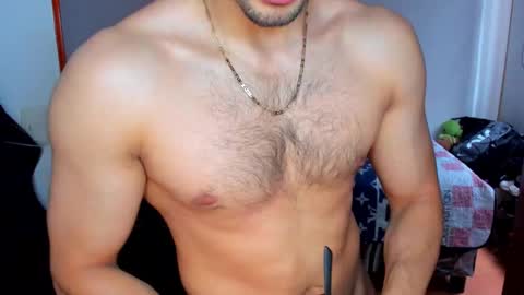 Snapshot of tommy_bred chatting on September 2025 06:10:01 PM Twitter BreddTommy IG tommy bredd online show from September 2025 06:10:01 PM