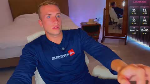 Snapshot of tommy_cumfinger chatting on November 2025 08:24:01 AM Tommy online show from November 2025 08:24:01 AM