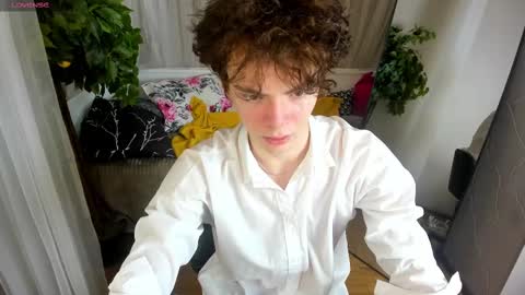 Snapshot of tommy_jamm chatting on February 2025 06:54:02 PM Tommy online show from February 2025 06:54:02 PM