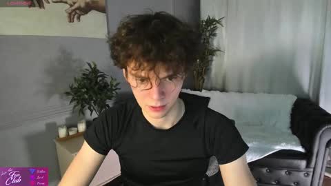 Snapshot of tommy_jamm chatting on March 2025 03:24:02 PM Tommy online show from March 2025 03:24:02 PM