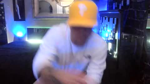 Tommy online show from February 2026 03:43:01 AM