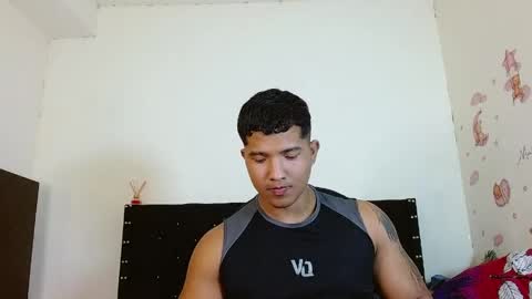 Snapshot of tommy_montana57935 chatting on April 2026 03:15:01 AM tommy and merida online show from April 2026 03:15:01 AM
