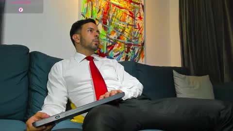 tommy_raym0ndg online show from November 2025 02:43:02 AM