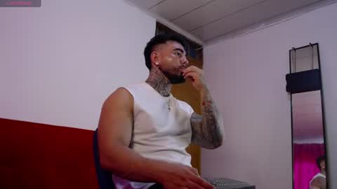 Snapshot of tommyblessd1 chatting on June 2026 02:43:02 PM Steven online show from June 2026 02:43:02 PM