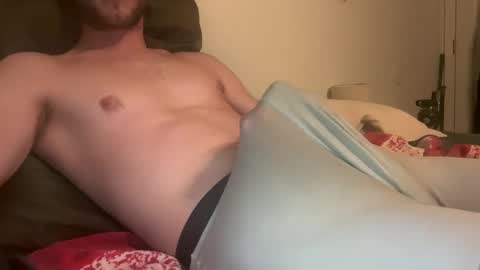 Snapshot of tommygunzsolo chatting on March 2025 01:42:02 AM tommygunzsolo online show from March 2025 01:42:02 AM