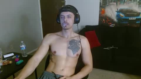 Snapshot of tommystrokes_ chatting on September 2025 01:38:02 AM Tommy Strokes online show from September 2025 01:38:02 AM