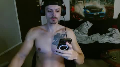 Snapshot of tommystrokes_ chatting on October 2025 02:20:01 AM Tommy Strokes online show from October 2025 02:20:01 AM