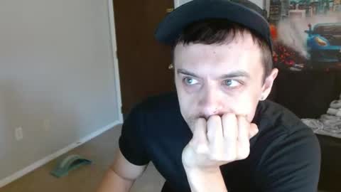 Snapshot of tommystrokes_ chatting on November 2025 06:39:01 PM Tommy Strokes online show from November 2025 06:39:01 PM