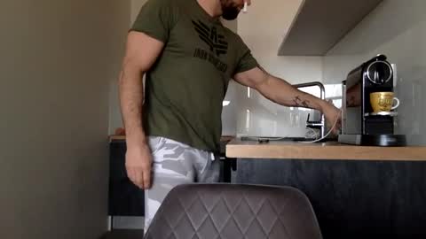 Thomas Fit online show from December 2024 10:19:01 AM