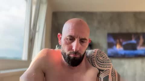 Thomas Fit online show from May 2026 05:07:02 PM