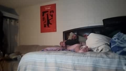 tomthebomb347 online show from January 2025 06:35:01 AM