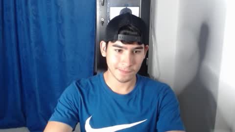 Snapshot of tomycute chatting on December 2024 11:05:01 PM tomycute online show from December 2024 11:05:01 PM