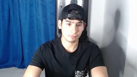 Snapshot of tomycute chatting on December 2024 07:55:01 AM tomycute online show from December 2024 07:55:01 AM
