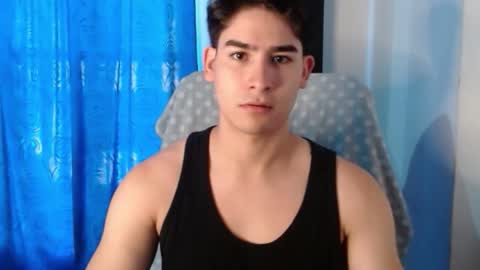 Snapshot of tomycute chatting on October 2025 06:50:01 PM tomycute online show from October 2025 06:50:01 PM