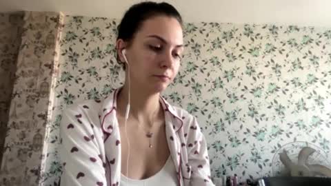 Snapshot of tonettesloss chatting on September 2025 04:03:01 AM Selina online show from September 2025 04:03:01 AM
