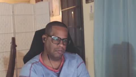 Antonio online show from May 2026 02:06:01 AM
