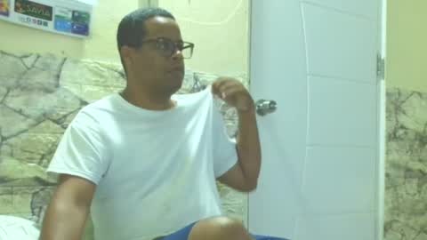 Antonio online show from June 2026 12:11:01 PM
