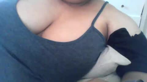 Snapshot of tonimoran chatting on February 2025 06:47:02 PM tonimoran online show from February 2025 06:47:02 PM