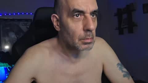 Snapshot of toninspektor chatting on April 2026 09:39:33 PM toninspektor online show from April 2026 09:39:33 PM