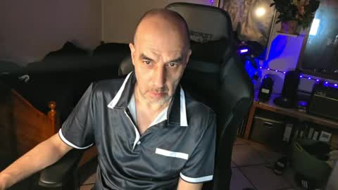 Snapshot of toninspektor chatting on May 2026 08:05:02 PM toninspektor online show from May 2026 08:05:02 PM