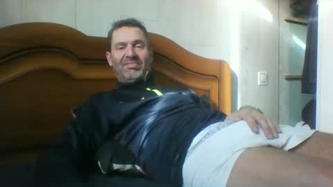 Snapshot of tonio1972 chatting on December 2025 11:36:02 AM tonio1972 online show from December 2025 11:36:02 AM