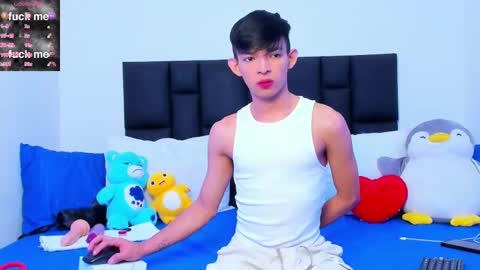 Snapshot of tonny_twink_ chatting on March 2025 09:57:01 AM Tonny online show from March 2025 09:57:01 AM