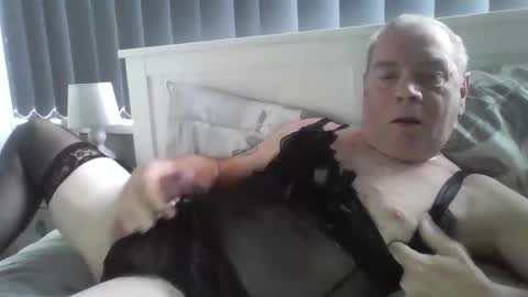 tony14712 online show from November 2025 09:52:02 AM