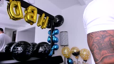 tony muscle1 online show from December 2024 08:07:02 PM